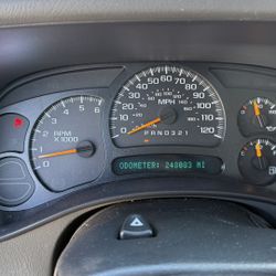 GMC Sierra 2006 4.8 V8 3000 OBO