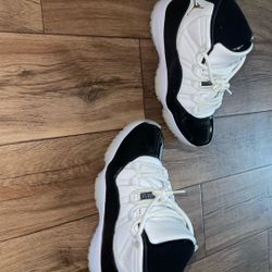 JORDAN 11 RETRO GRATITUDE 