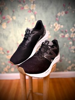 New Balance Fresh Foam Arishi v4 Shoes Mens Size 11 4E Black MARISEK4