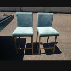 Noble House 2 Bar Stools Velvet Teal Color Excellent Condition 24"