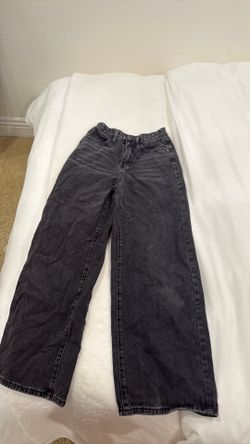 High waisted black jeans