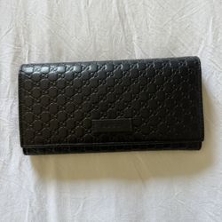 Authentic Black Gucci Wallet