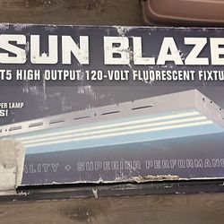 Sun System Sun Blaze 44” T5 HO Grow Light Fixture – 4 Bulb, 20,000 Lumens — 3 AVAILABLE!