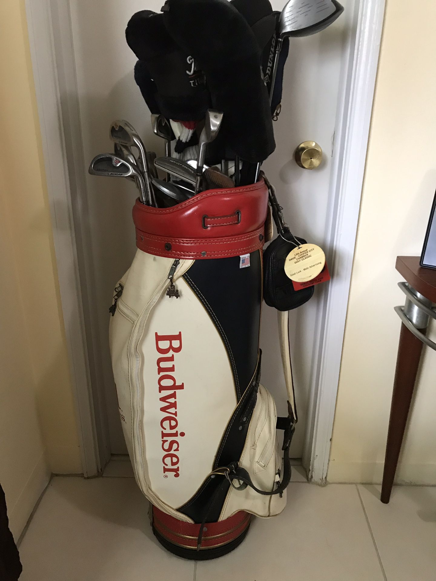 Vintage leather Golf Bag full of clubs