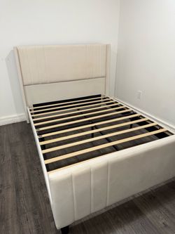 Upholstered Platform Queen Bed Frame with Headboard