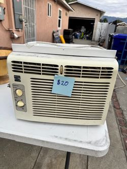 Window AC unit