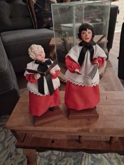 Simpich Character Dolls  Maria and Peter  Hallelujah singersq