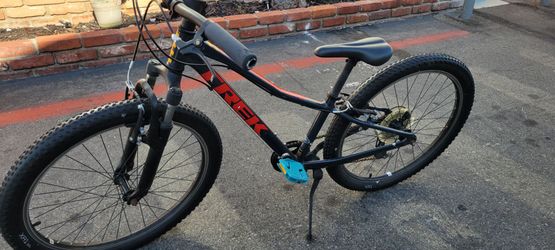 24" Trek Mountain Bike