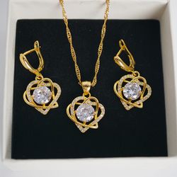 Infinity heart knot Zircon 925 Silver necklace and earring set