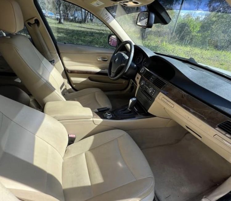 2011 BMW 328i