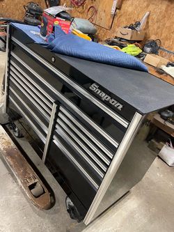 Almost brand new SNAP ON EPIC  60” MINT