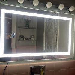 Vanity Mirror 