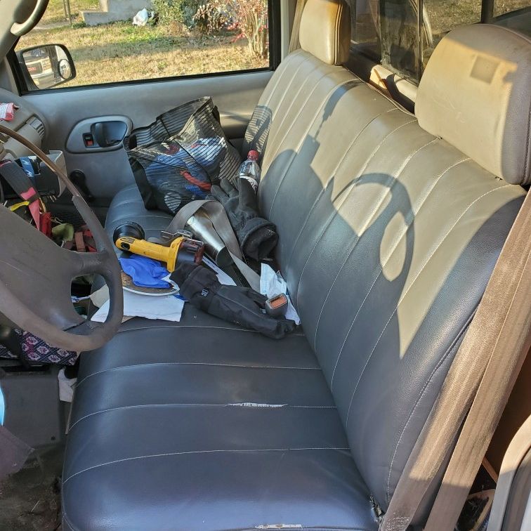 Bench Seat For A 1995 Chevrolet Pick Up $60.00 O.B.O