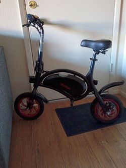 Jetson Bolt folding electric ride-on with twist throttle, cruise control, black