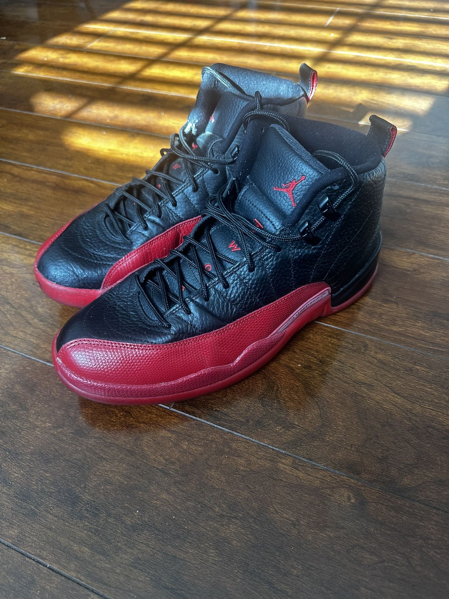 Jordan Retro 12 Flu Game (2016)