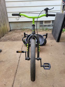HUFFY GREEN MACHINE DRIFT TRIKE