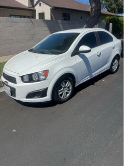 Chevy sonic 20015
