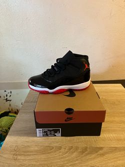 Jordan  11 retro bred size 7