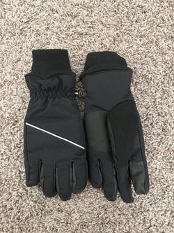 Black Winter Gloves – Size S – $2