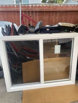 VINYL IMPERIAL SLIDING WINDOW DOUBLE GLASS