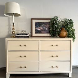 Cream Six Drawer Dresser 