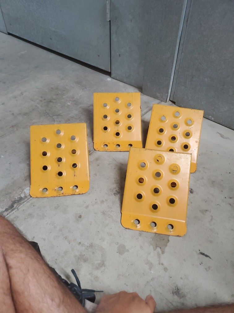 Tru-cut wheel chock WC2 set of 4