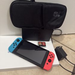 Nintendo Switch (🚨+ 2 Games )