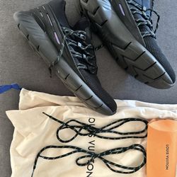 Louis Vuitton men Shoes 