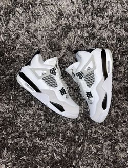 Jordan 4 Retro “Military Black”
