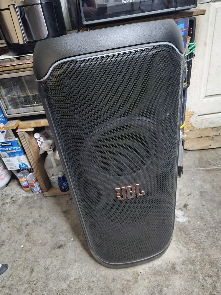 JBL Ultimate