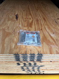Georgia Pacific Blue Ribbon 5/8” 4x8’ Plywood Sheathing