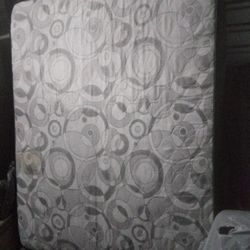 Queen Mattress and box spring