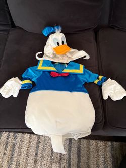 Donald Duck costume