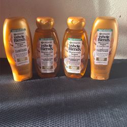 Garnier Whole Blends Shampoo & Conditioner Bundle