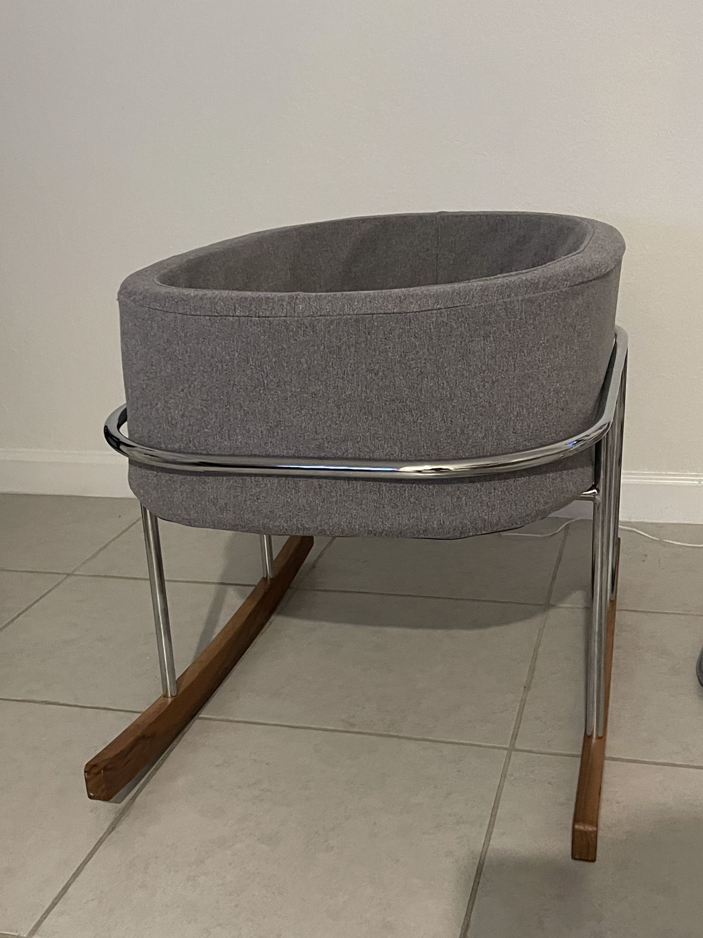 MONTE Rockwell Bassinet — baby crib