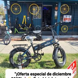 Electric Bike Brand New It Goes Up To 35mph Last One Available For Only $699 Or Make $20 Monthly Payments 