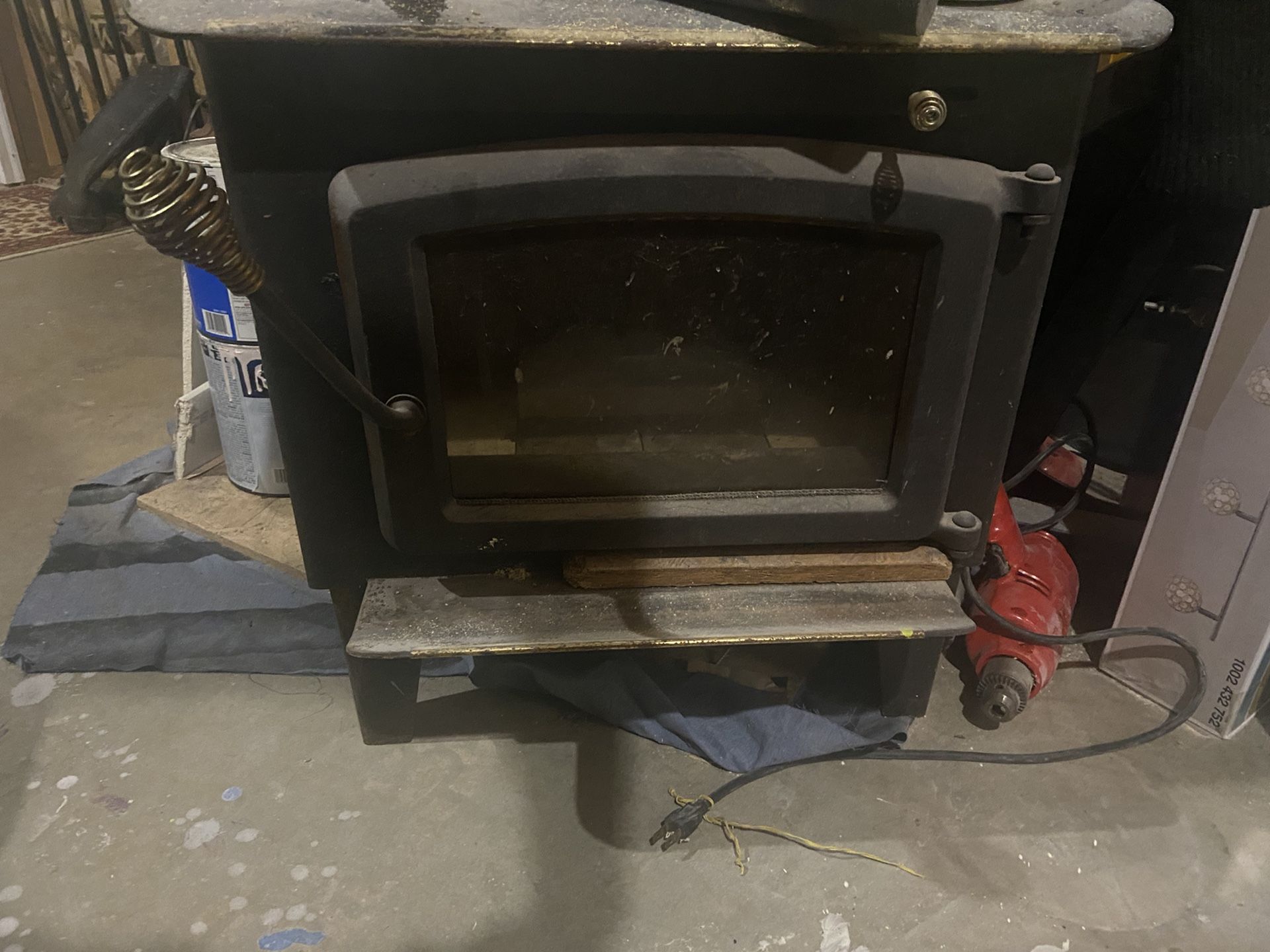 Wood Burning Stove.   For Sale