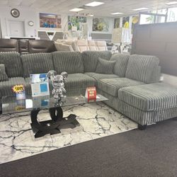 Plush Fabric L-shaped Sectional Couch For Sale W/ Cup Holders ( New)