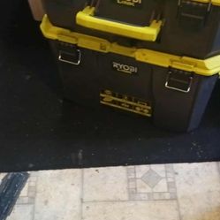 40v Battery Powered Leaf Blowers And Ryobi Packout 