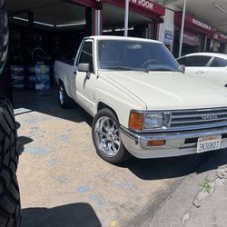 Toyota Pick Up