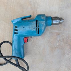 Makita 3/8 Drill Works Great $10