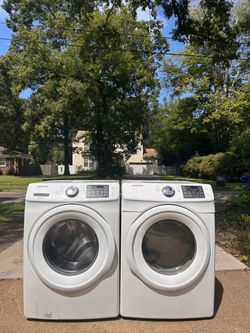 Samsung front load washer and dryer set