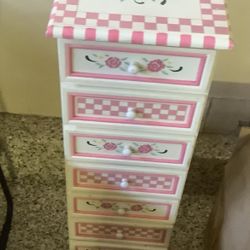 Jewelry Dresser 