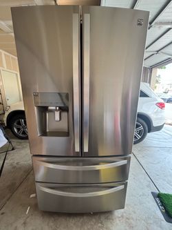 LG Kenmore Refrigerator