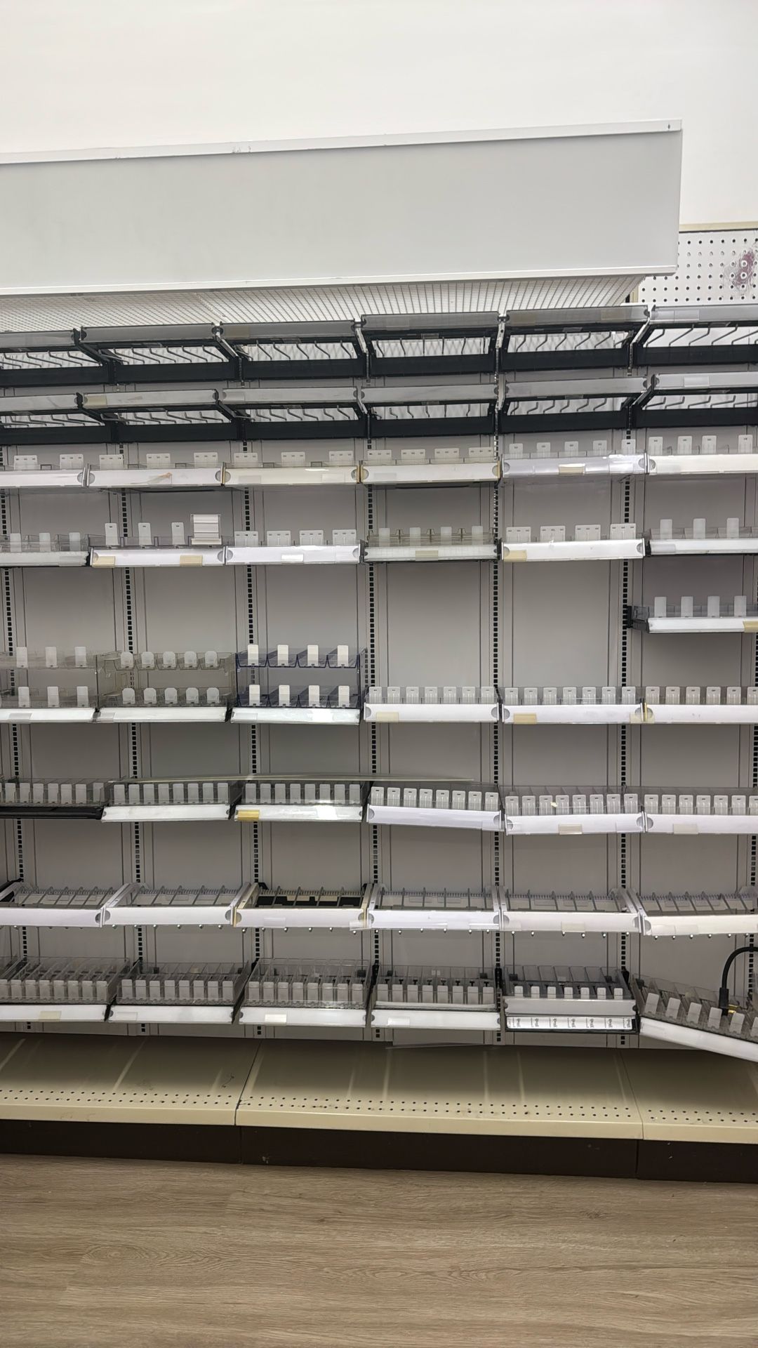 Display for Sale in Miami Beach, FL - OfferUp