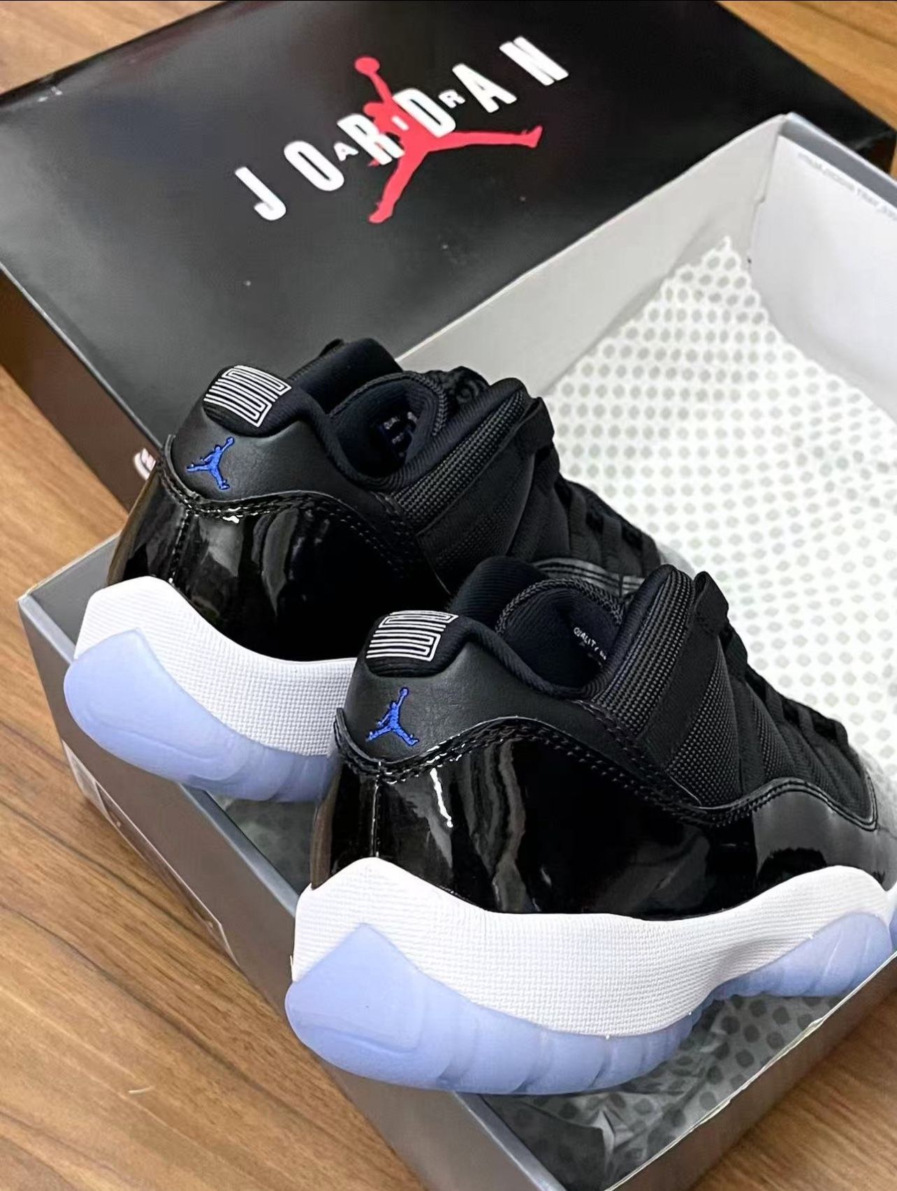 Jordan 11