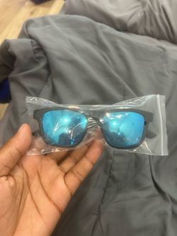 polaroid sun glasses