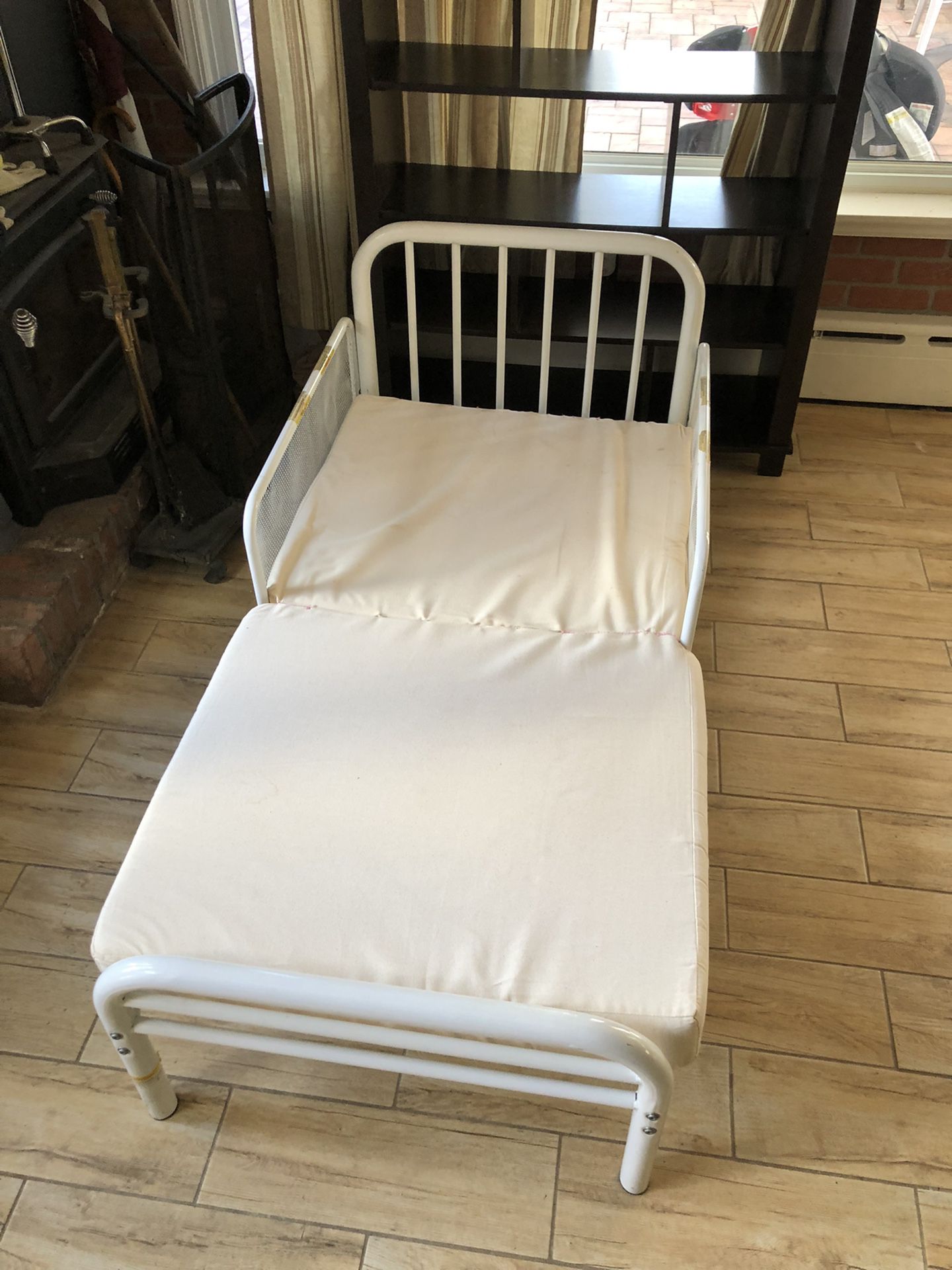 Metal Toddler Bed With Mattress 