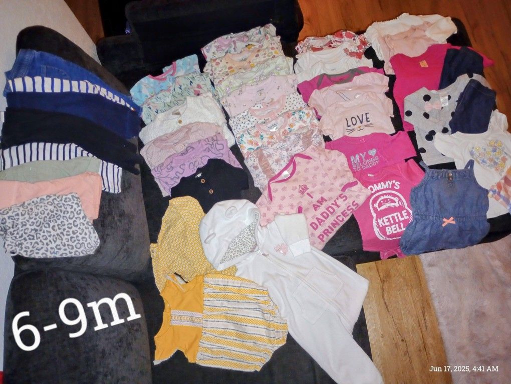 Baby girl 6-9 months clothes bundle