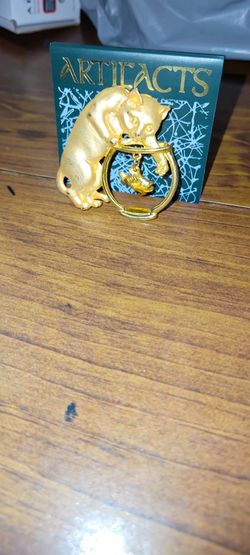 Artifacts Gold-Tone Cat Brooch - Cat with Fishbowl - New on Card